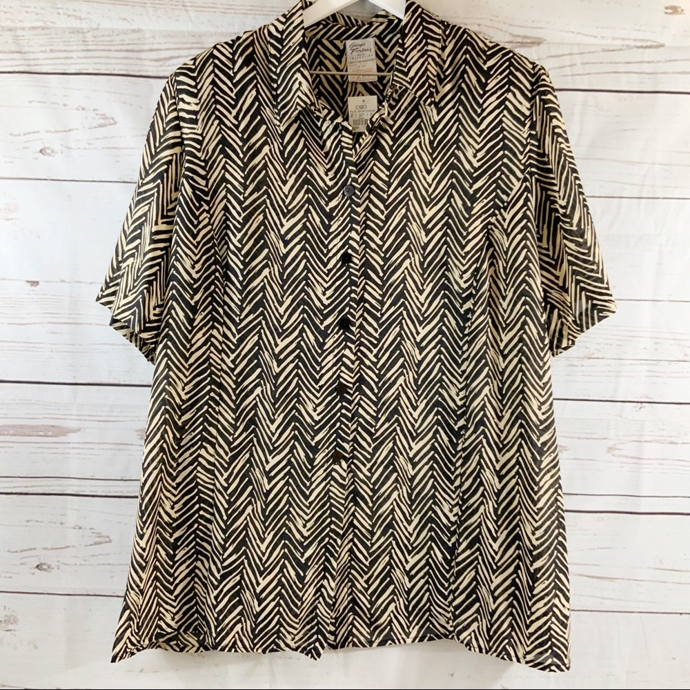 Blouse by Giorgio Fiorlini  Size 22